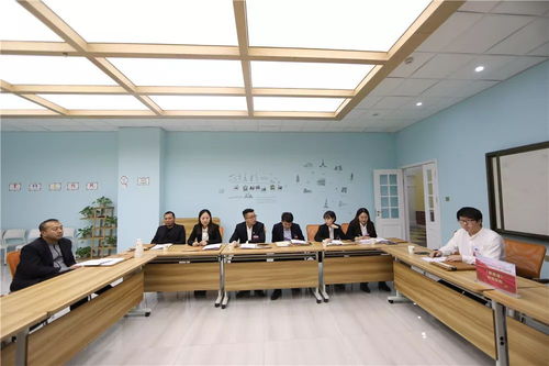 2019，再出發(fā) 包頭市科技少年宮向打造全國一流少年兒童服務(wù)產(chǎn)業(yè)鏈的更高目標(biāo)奮進，融合紡織科學(xué)技術(shù)研究服務(wù)